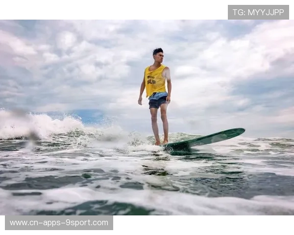 冲浪摄影IP被影视化,海浪文化进入主流娱乐产业 冲浪摄影IP被影视化,海浪文化进入主流娱乐产业