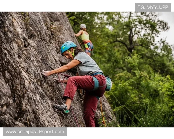 世界登山青年培养计划：山区学校迎来教练下沉，世界登山家