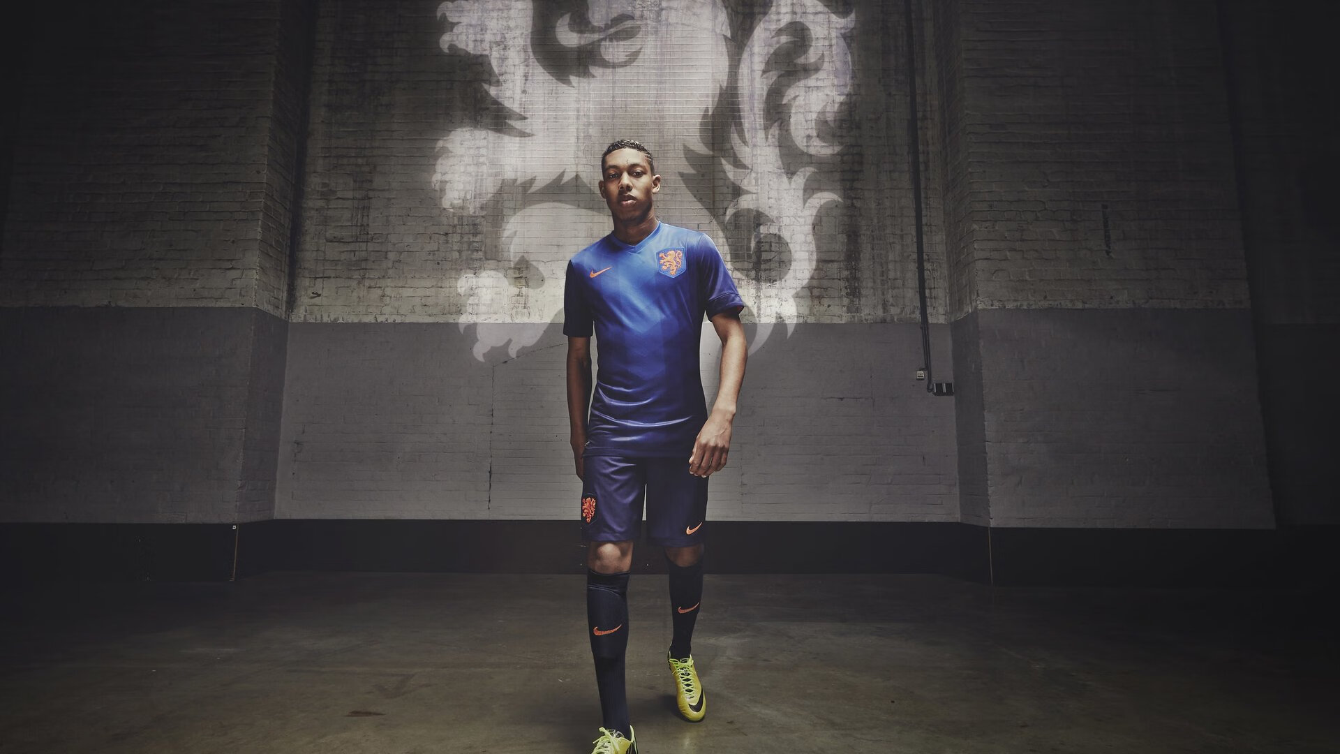 JiuyouAPP下载-国足战术执行力不断增强,国足技战术